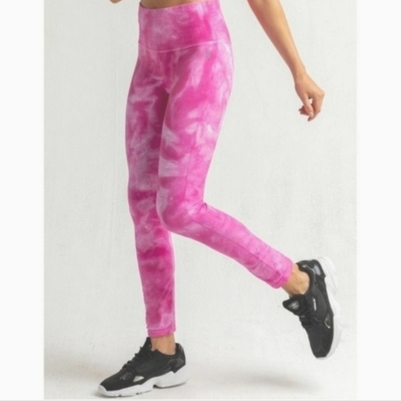 Free People Movement Pink Leggings‎ Size XS NWT - Picture 1 of 9